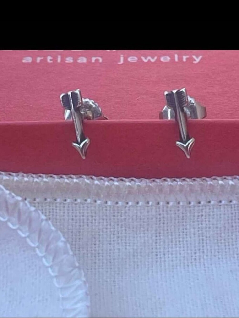 James Avery Mini Arrow Earrings - Picture 2 of 5